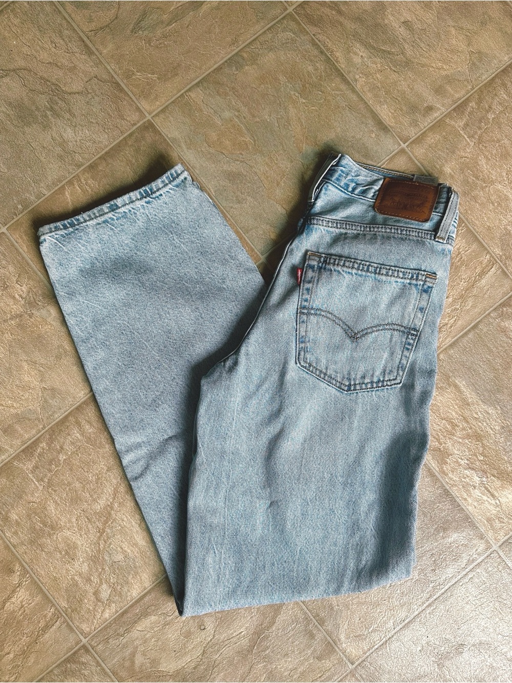 Levi’s baggy dad jeans